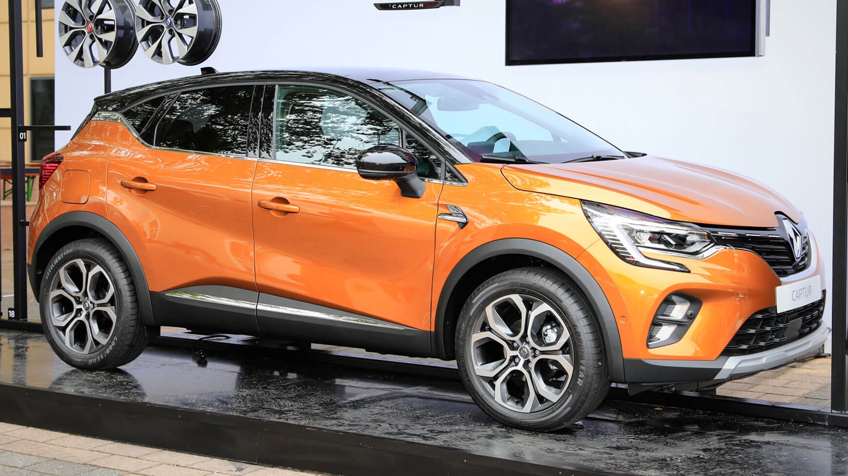 RENAULT CAPTUR TOUCH 1.3 TCE 140 BG EDC